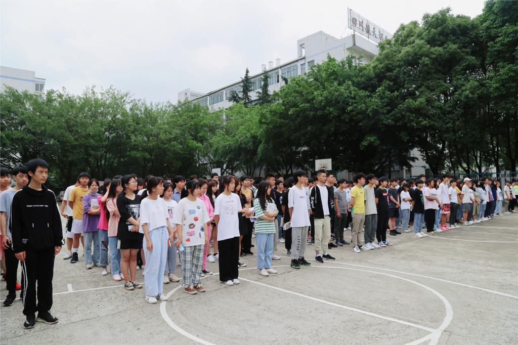 成都农业科技职业学院院系_成都农业科技职业技术学院_成都农业科技职业技术学院贴吧